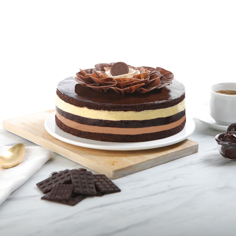 Triple Decker Dapur  Cokelat  All About Chocolates and Cakes 